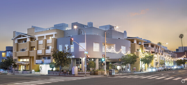 Building Photo - Avalon Santa Monica on Main Rental