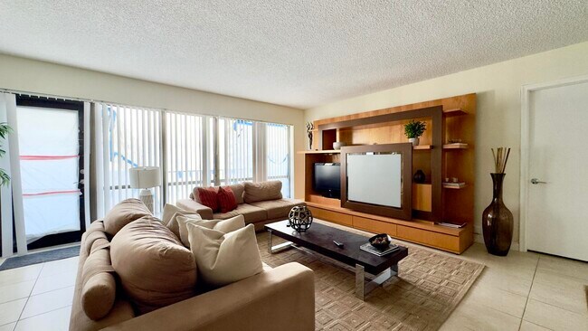 Photo - 5100 N Ocean Blvd Unit 1012