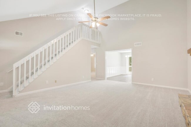Photo - 1356 Gray Rock Dr
