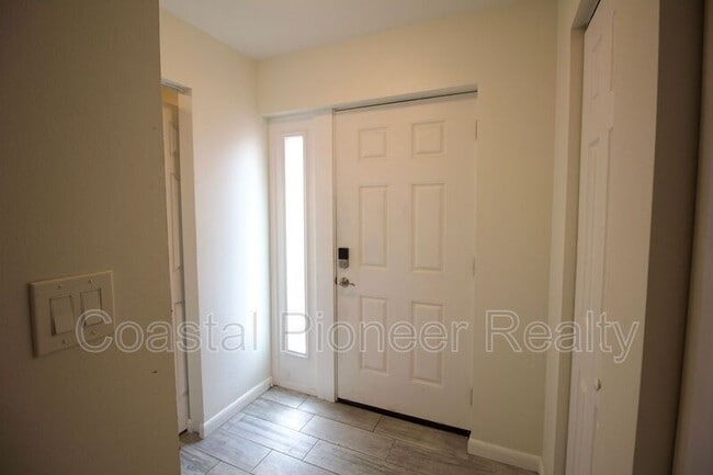 Photo - 5822 16th Ln S Unit Apt 4