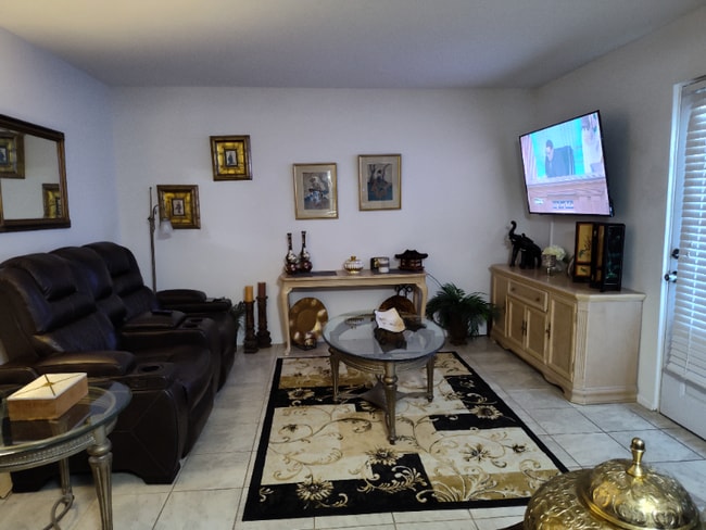 Building Photo - 15551 Sunland Gin Rd Rental