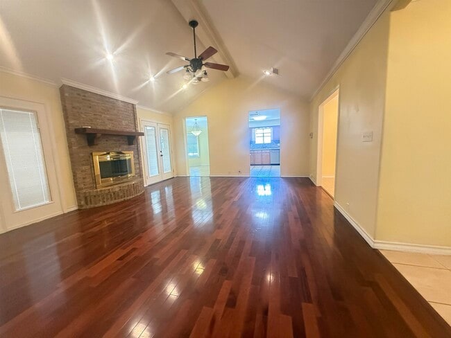 Photo - 1504 Nelson Ct