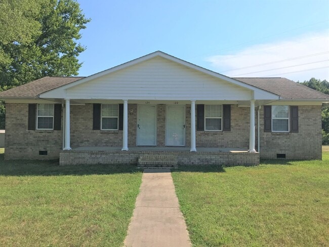 Building Photo - Location, Community, & Quality Living. It Starts Here in this 2 Bedroom Duplex!