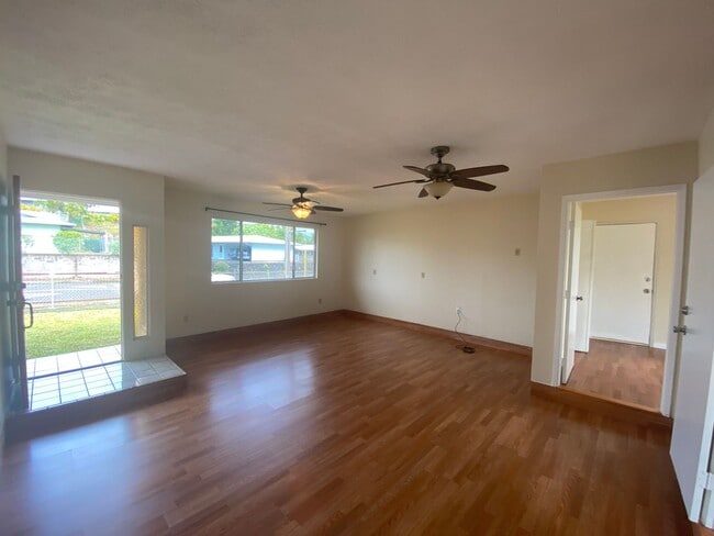 Photo - Komohana Houselots