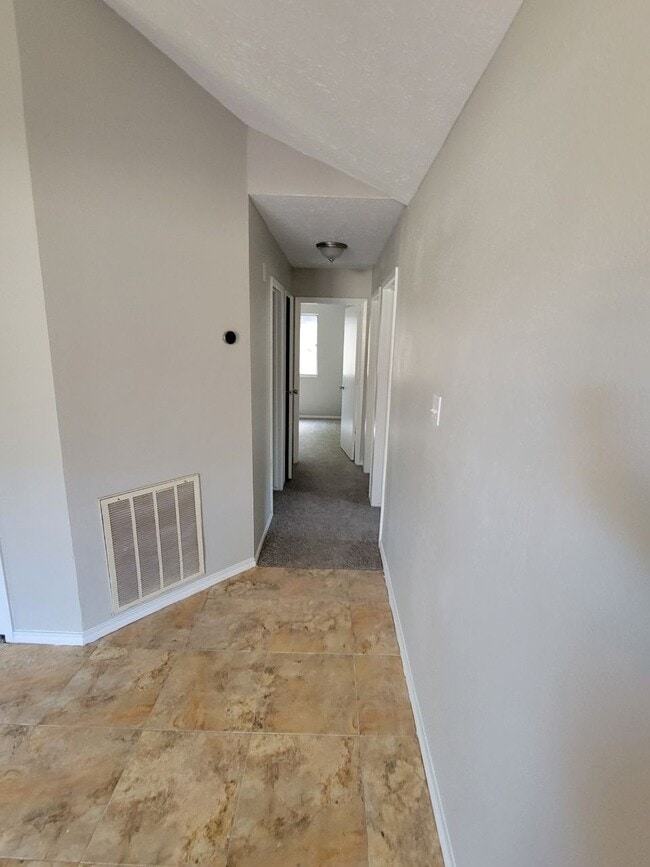Photo - 7026 Foxfield Ln