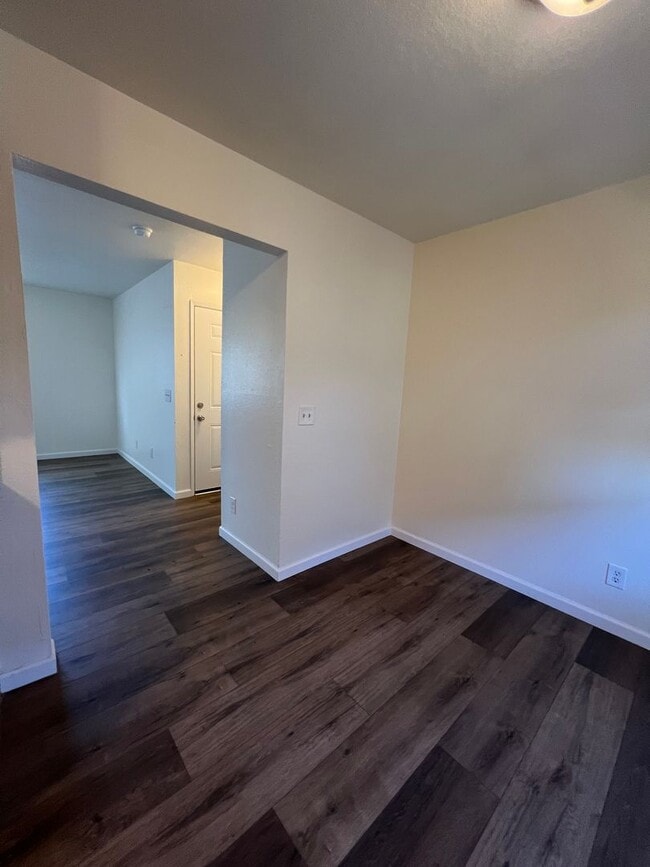 Photo - Cozy 2 Bed, 1 Bath – Great Location, Great... Unit 202