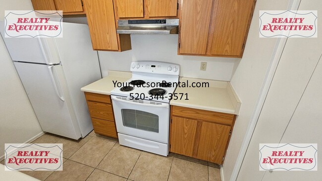 Photo - Tanque Verde & Kolb Rd area. 2 bedroom 1 b...