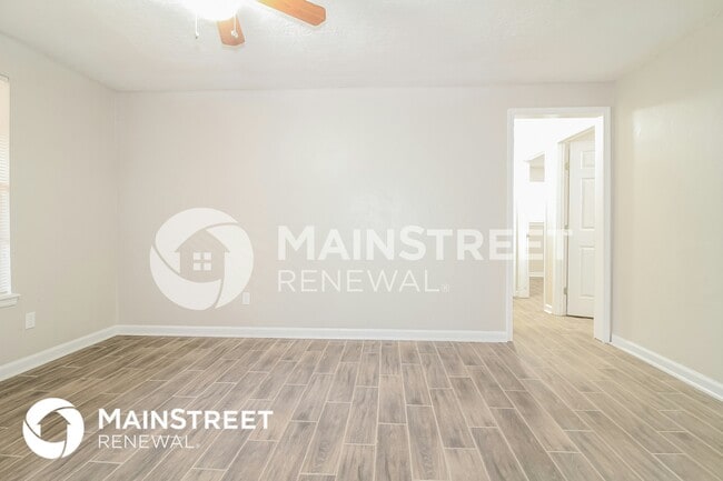 Photo - 5009 S Briarwood Dr