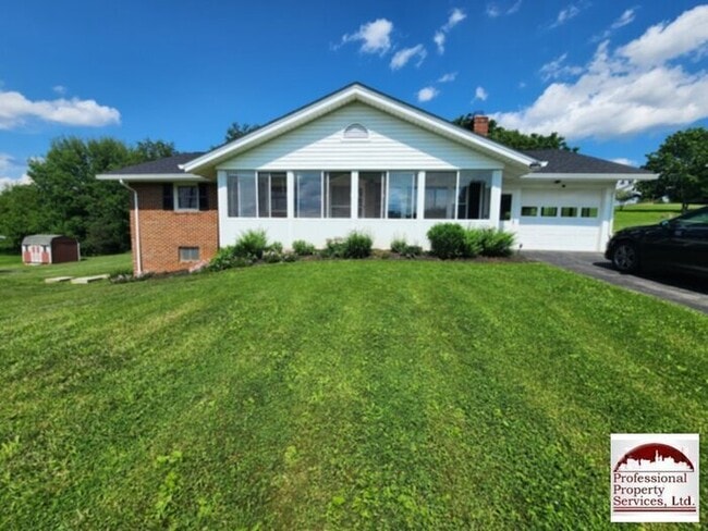 Charming Single Family Home In A Prime Loc... - Charming Single Family Home In A Prime Loc...