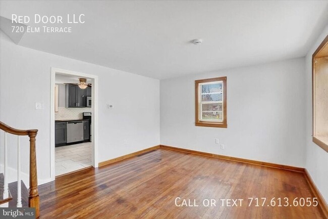 Photo - 720 Elm Terrace