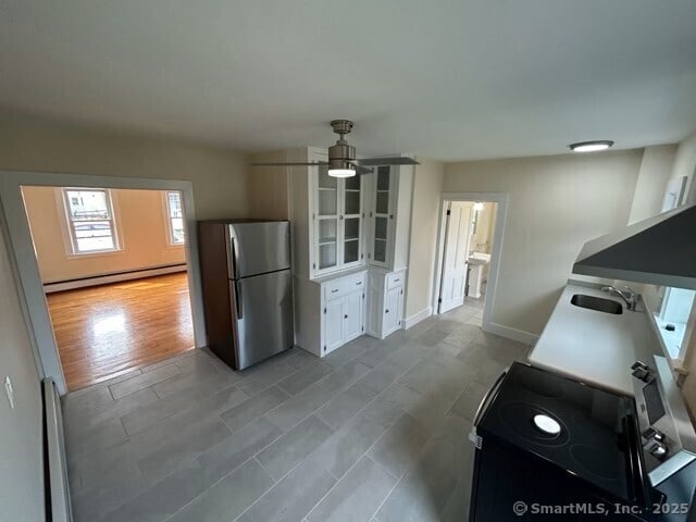 Photo - 14 Trumbull St