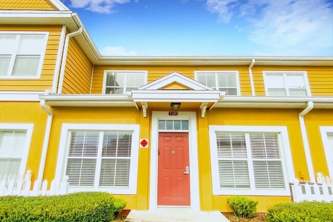 Townhome in Villa at Seven Dwarfs, Kissimmee - Townhome in Villa at Seven Dwarfs, Kissimmee Unit 105