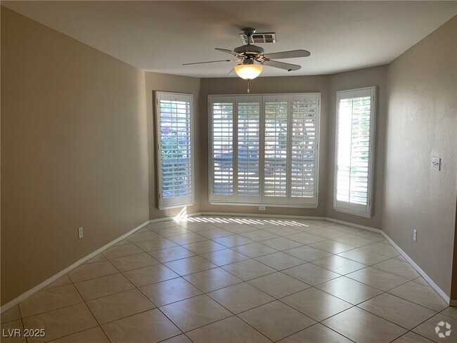 Building Photo - 5021 Glenarden Dr Rental