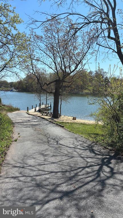 Photo - 7703 Dover Rd