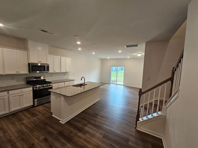 Photo - Beautiful Townhome in Concord! Great schools!