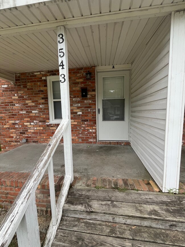 Building Photo - 3543-3549 S George St Rental
