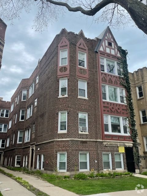 Building Photo - 2044 W Farragut Ave Rental