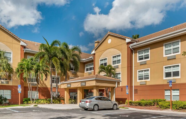 Building Photo - Furnished Studio-Fort Lauderdale - Plantation Rental