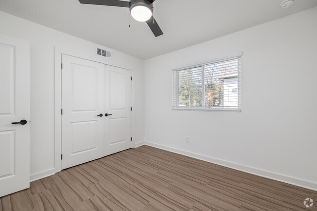 2BR, 1BA - 915SF - Bedroom Two