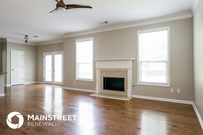 Photo - 1604 Silver Oak Dr