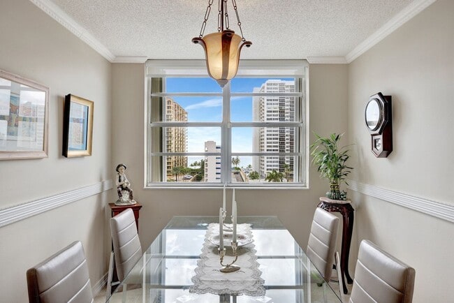 Photo - 3113 S Ocean Dr Unit 402