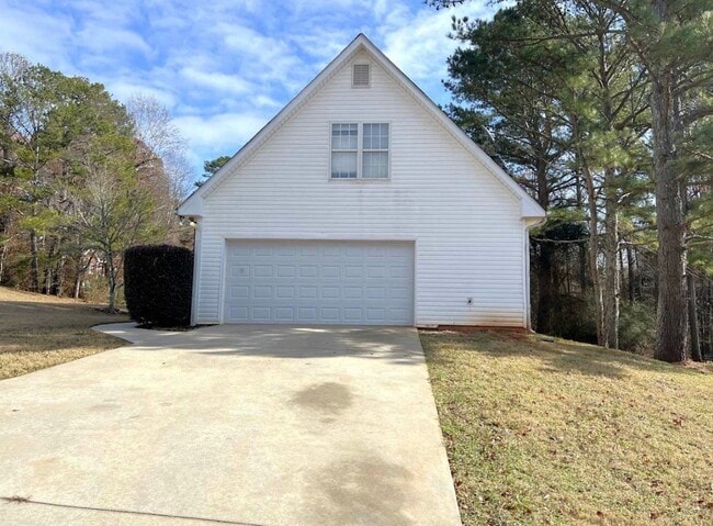 Photo - 3111 Scenic Brook Dr SW