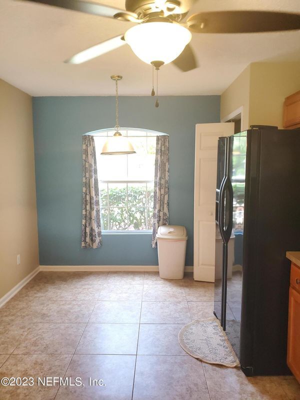 Photo - 1625 Vineland Cir Unit B