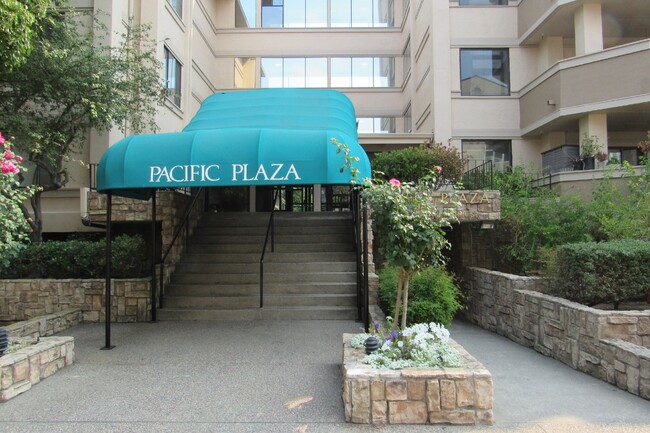 Gorgeous 1 Bed, 1 Bath Condo in Perfect Sa... - Gorgeous 1 Bed, 1 Bath Condo in Perfect Sa... Unit 109