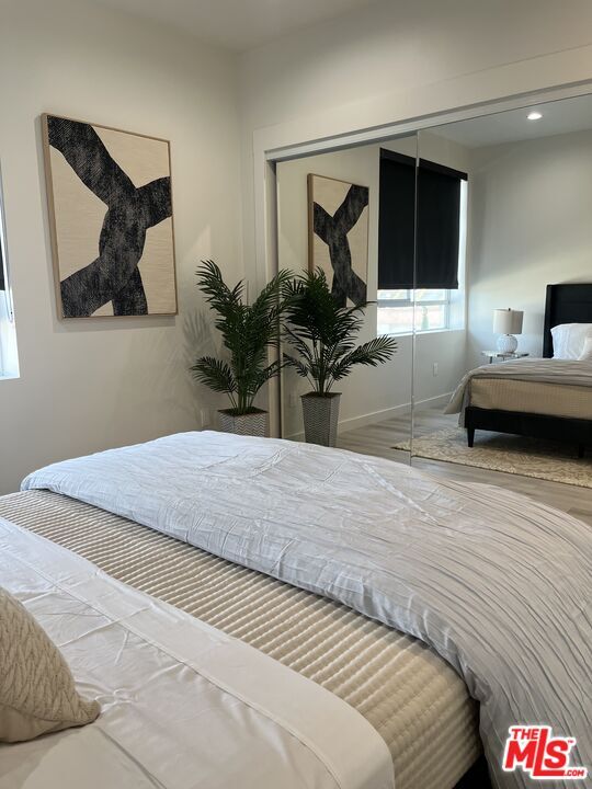 124 S Croft Ave Unit 403