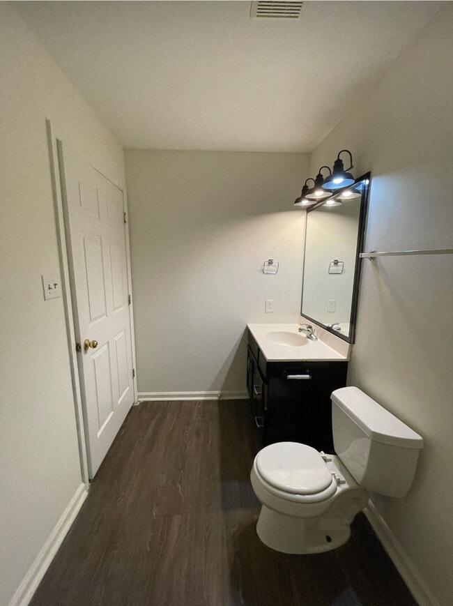 Photo - 2943 Colt Dr