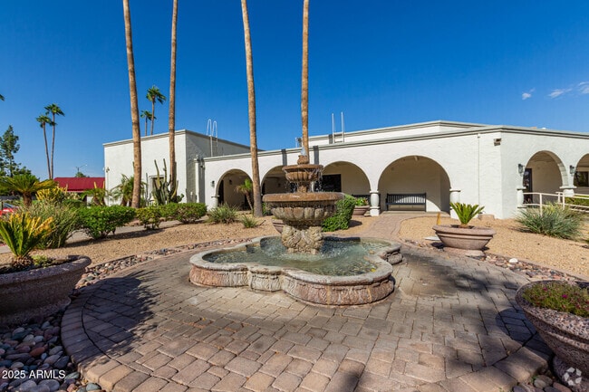 Building Photo - 7930 E Camelback Rd Unit 508 Rental