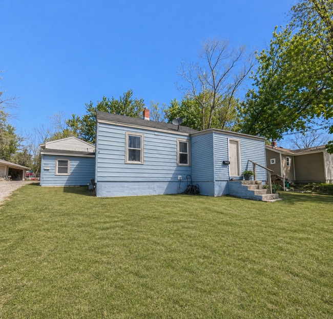 Building Photo - 2938 E Euclid Ave Unit #2