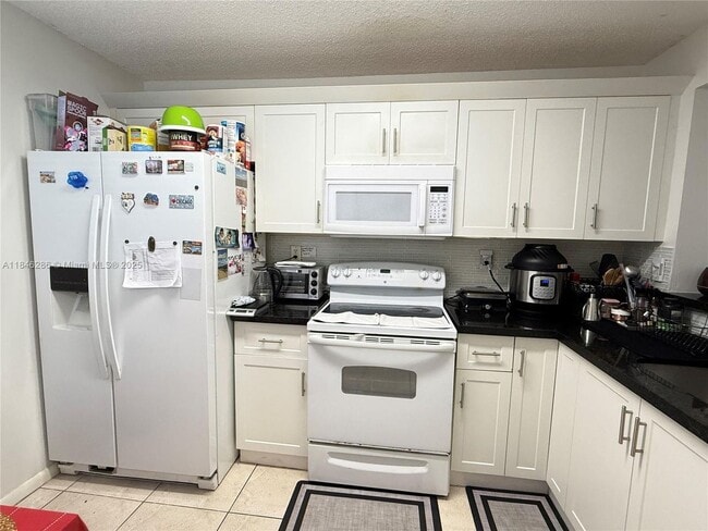 Building Photo - 4764 NW 114th Ave Rental