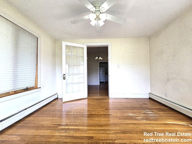 Photo - 20 Willow St Unit 2