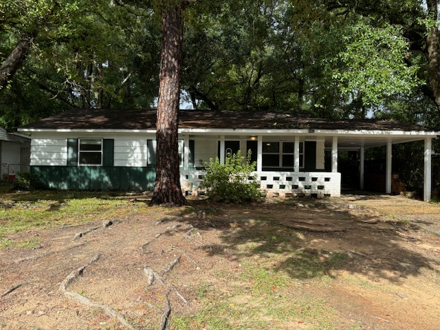 Photo - 302 Evergreen Hill House