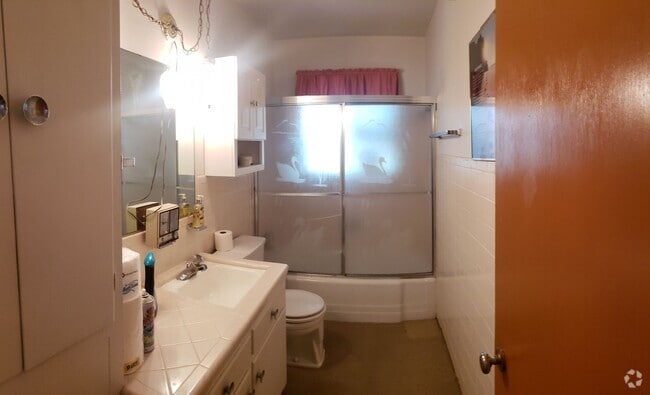 Building Photo - Eastwood Area Rental