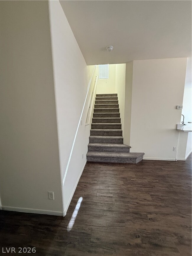 Photo - 9535 Knopfler Ln