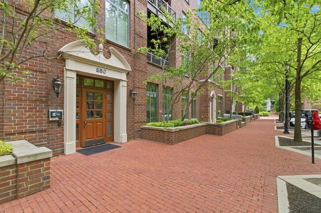 Photo - 250 Daniel Burnham Square Unit 305