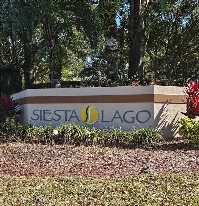 Photo - 5408 E Michigan St