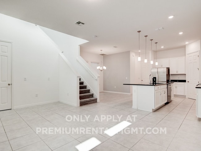 Photo - Four Bedroom Winter Garden Watermark Home!