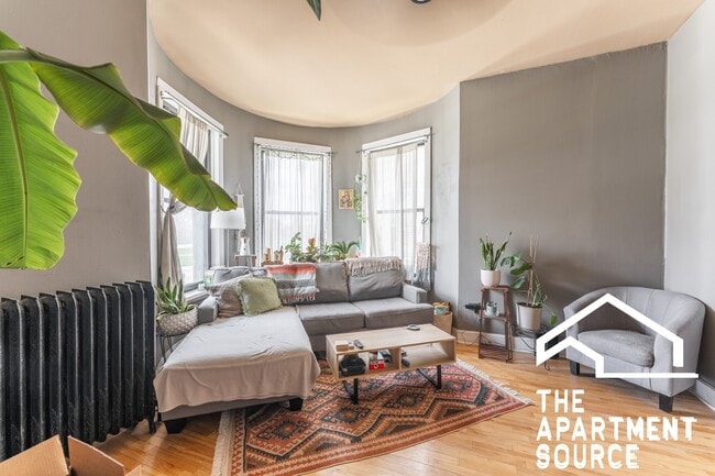 Photo - 3109 W Augusta Blvd Unit 1R