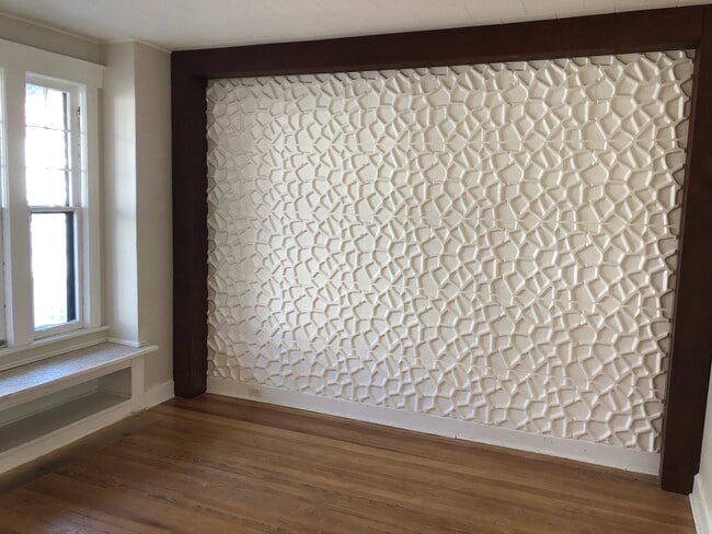 Photo - 253 Manning Blvd Unit 1st floor