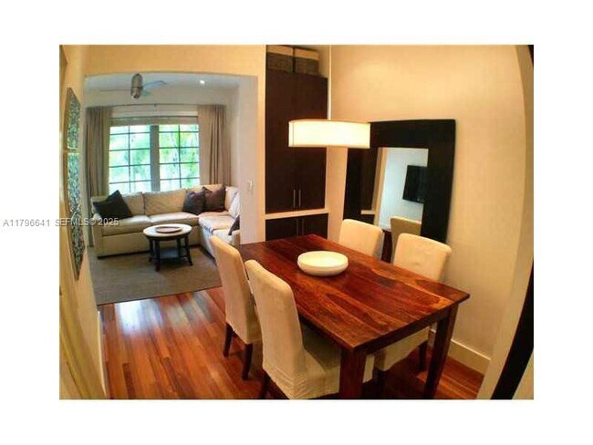 Photo - 727 Jefferson Ave Unidad 3