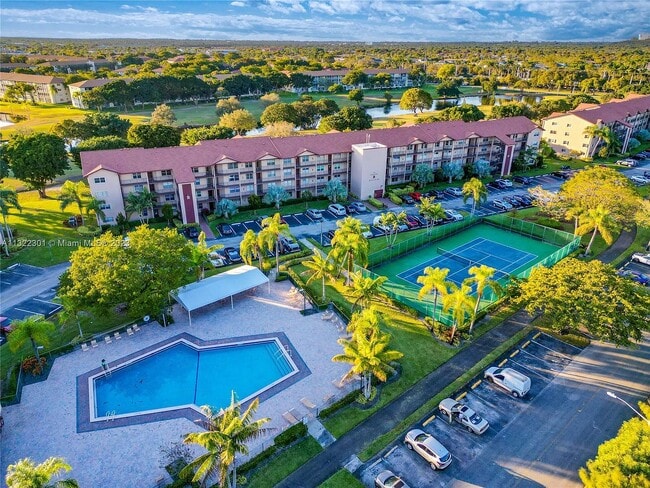 Photo - 1301 SW 135th Ter Unit Ivanhoe