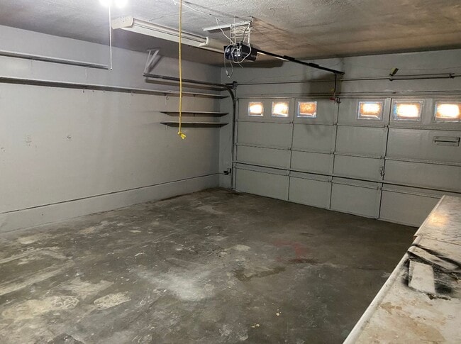 Photo - Nice 4 bed 2 bath home for rent!!