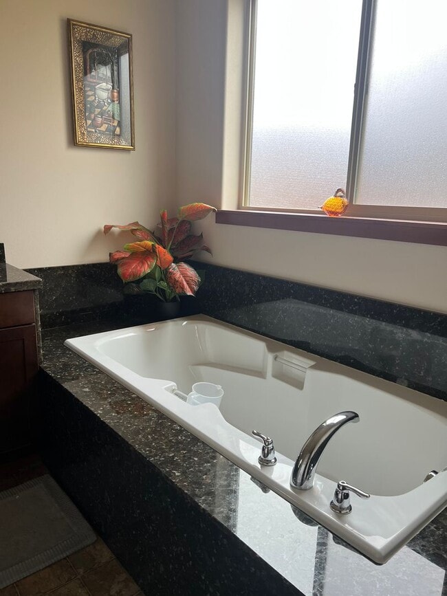 Photo - Beautiful 4 Bedroom in Ferndale! MOVE IN SPECIAL!