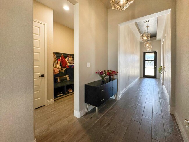 Photo - 16608 Christina Garza Dr