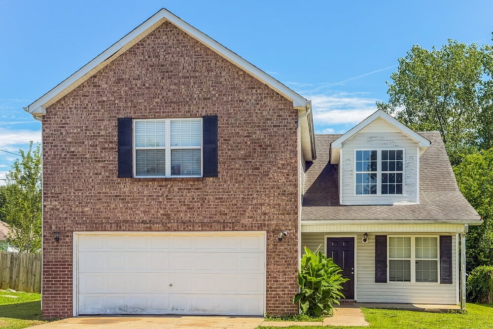 Photo - 1211 Larzelere Ln