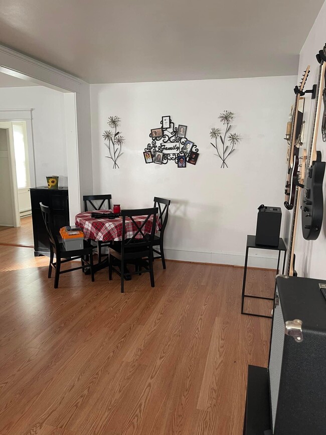 344 Main St Unit 2E