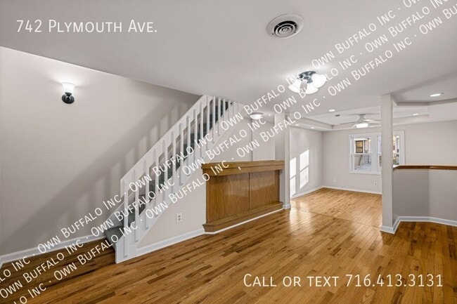 Photo - 742 Plymouth Ave